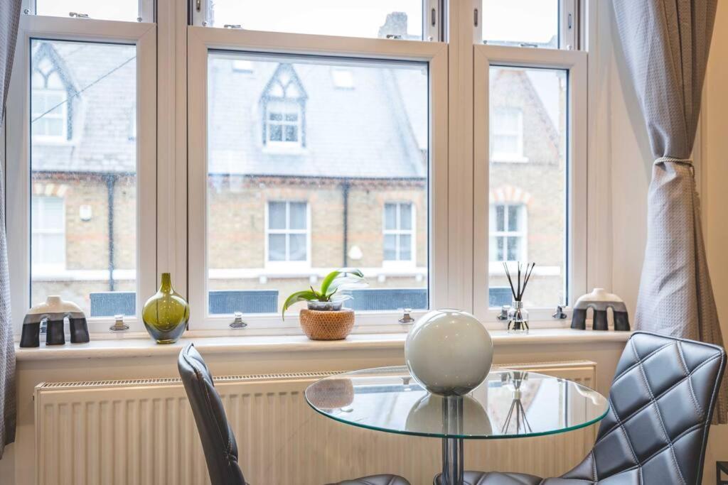 Central Windsor 1 Bedroom Gem,Shared Garden Ngoại thất bức ảnh